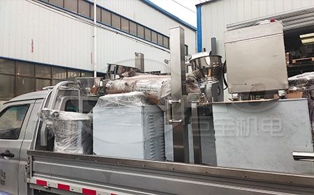 一批卫生级上料小车，真空上料机发货