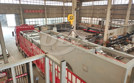 浙江温州贺先生订购的吨袋拆包机发货