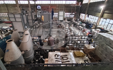 内蒙古王女士订购的生产线设备发货中