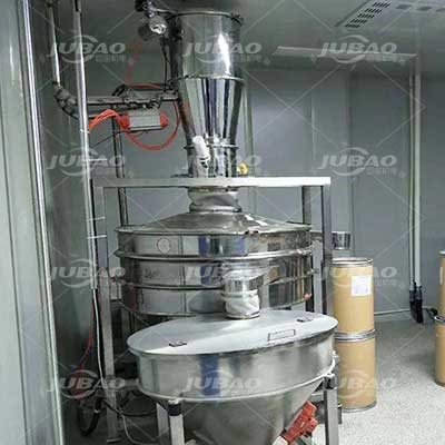 真空上料机接振动筛现场